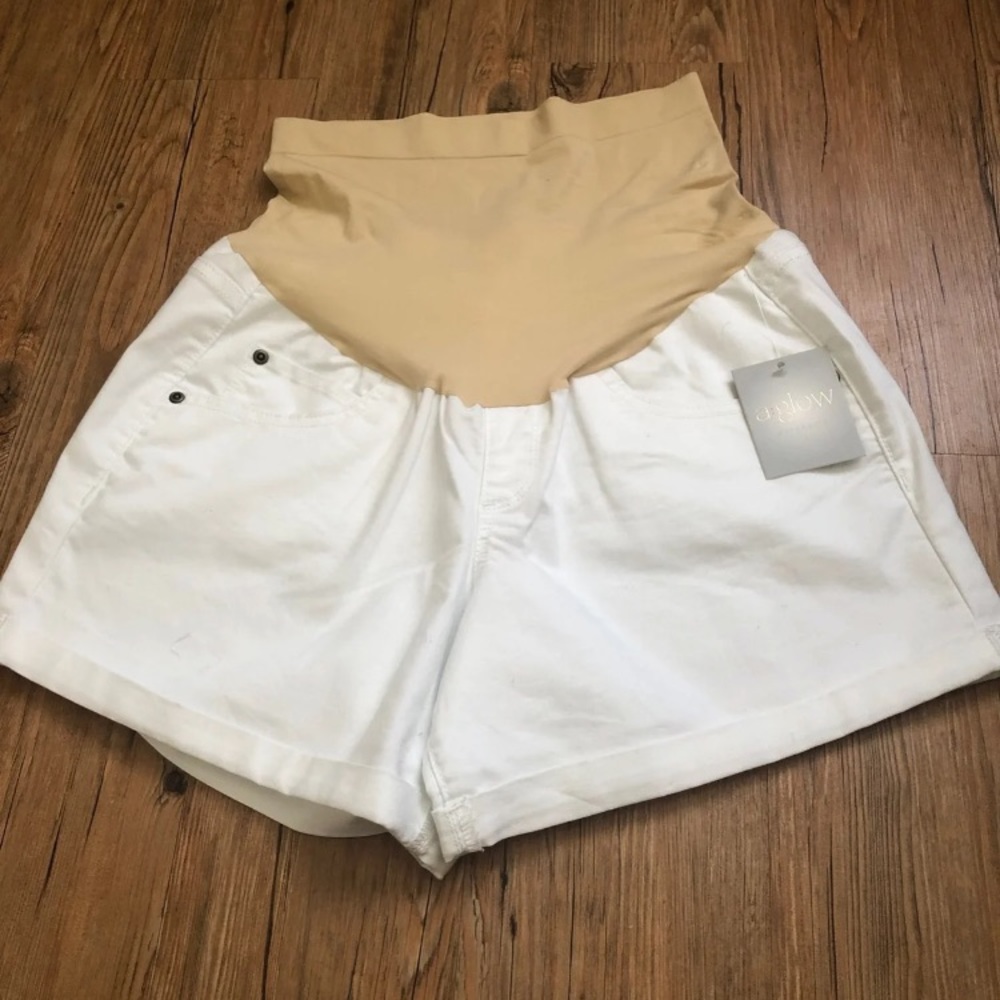 White maternity shorts